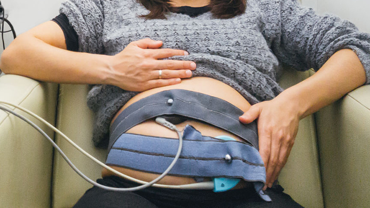 fetal heart monitors during pregnancy, pregnant woman hooked up to fetal heart monitor